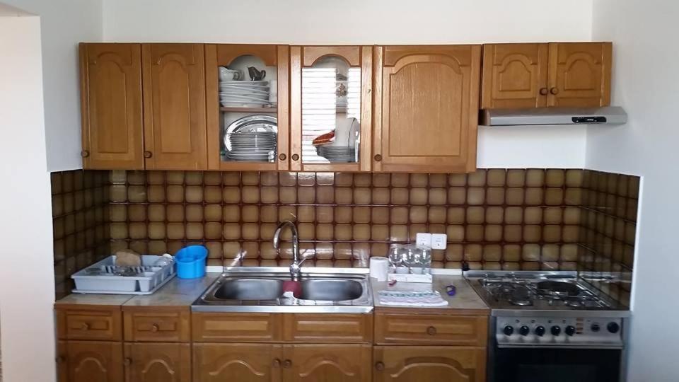 Apartmani Celjak 帕格 外观 照片