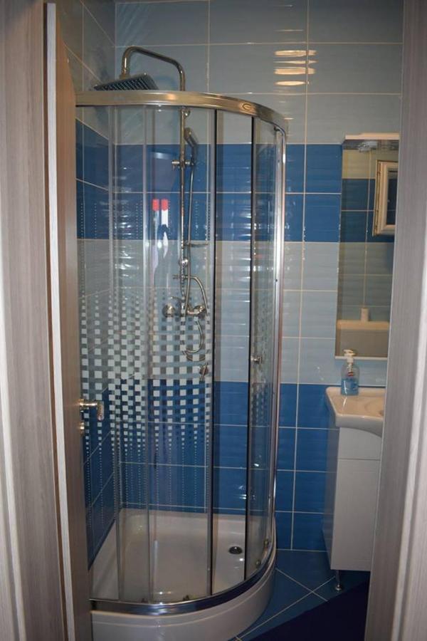Apartmani Celjak 帕格 外观 照片